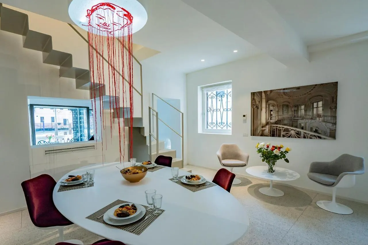 La Loggia Grand Canal البندقية 0*,  إيطاليا
